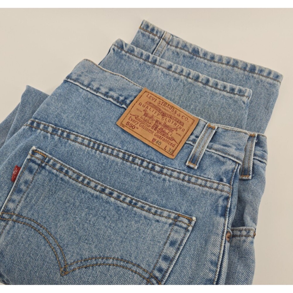 Vintage Y2K Levis Jeans Mens 40x32 Blue Denim Relaxed Fit Straight Leg Irregular